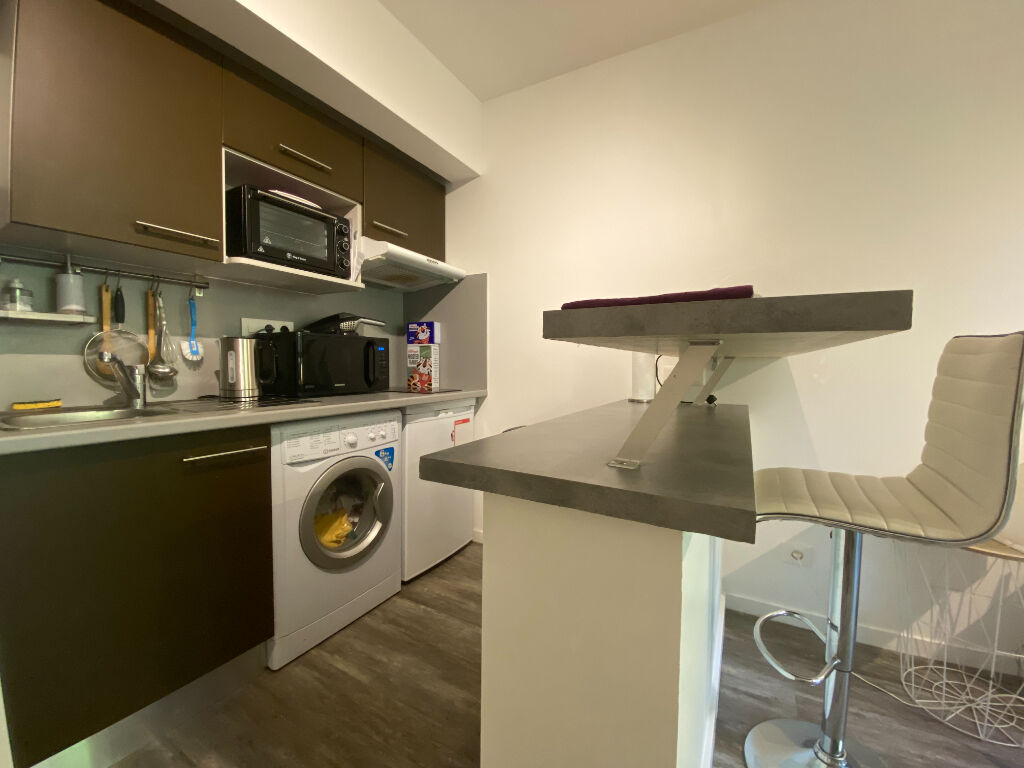 Appartement  Rez-de-jardin 2 pice(s) 37 m2 2/6