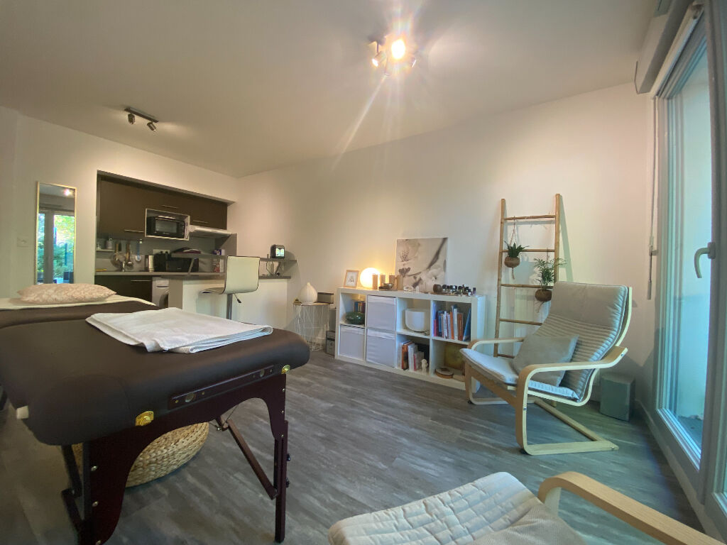 Appartement  Rez-de-jardin 2 pice(s) 37 m2 6/6